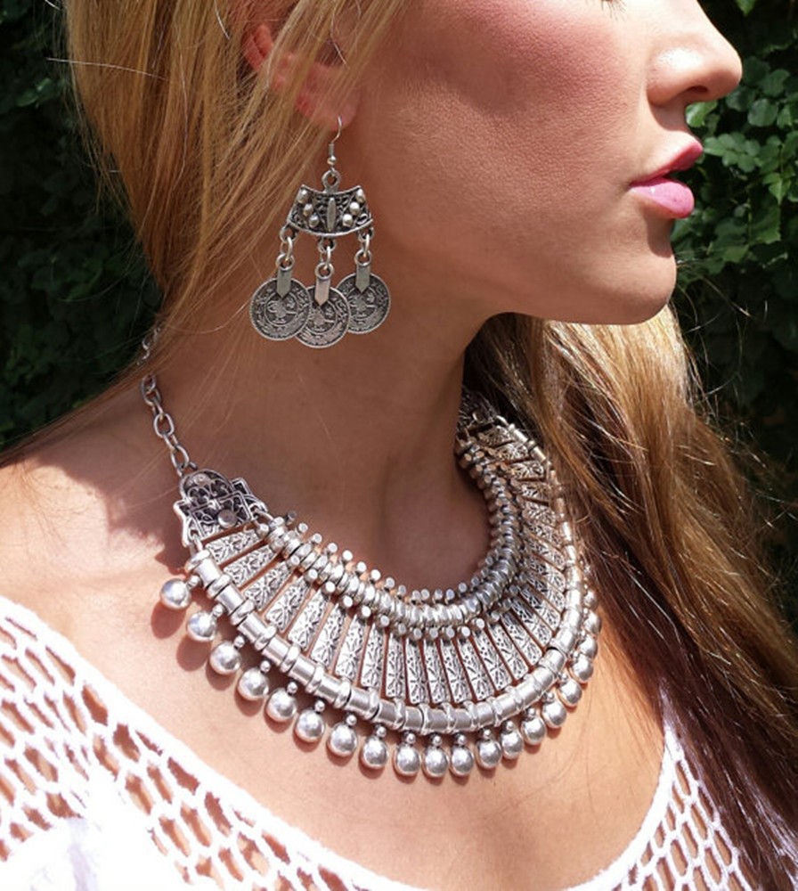 Women Fashion Pakistan - Vintage silberne Strand münzen Choker Halskette