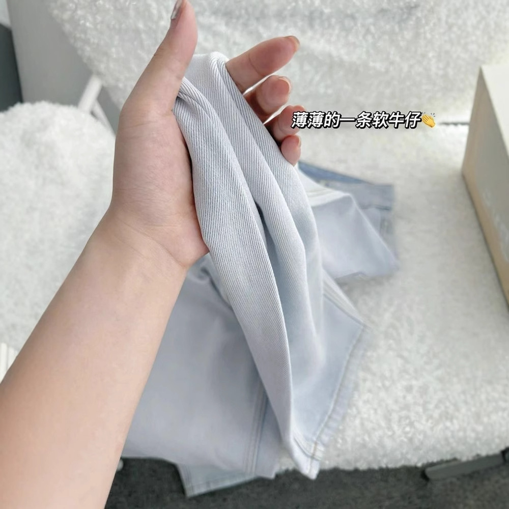 Hellfarbige, weit geschnittene – Mom Jeans Women Bewertung und Preis