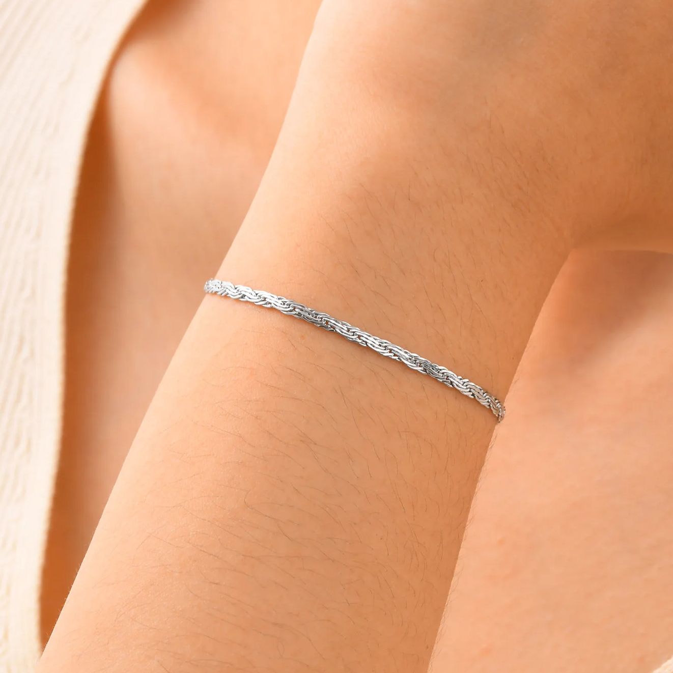 16–21 cm verstellbare Armbände – Women'S Fashion Of The 1940S Bewertung und Preis